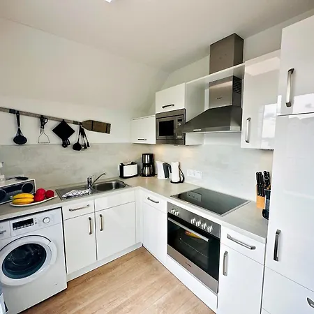 Raeuberhoehle By Seeblick Ferien Oro *